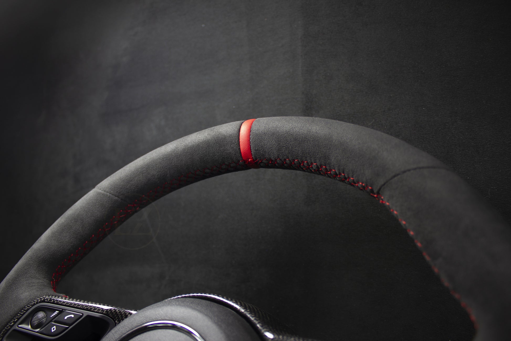 Porsche 911 Alcantara Ratt - LZ-Customs