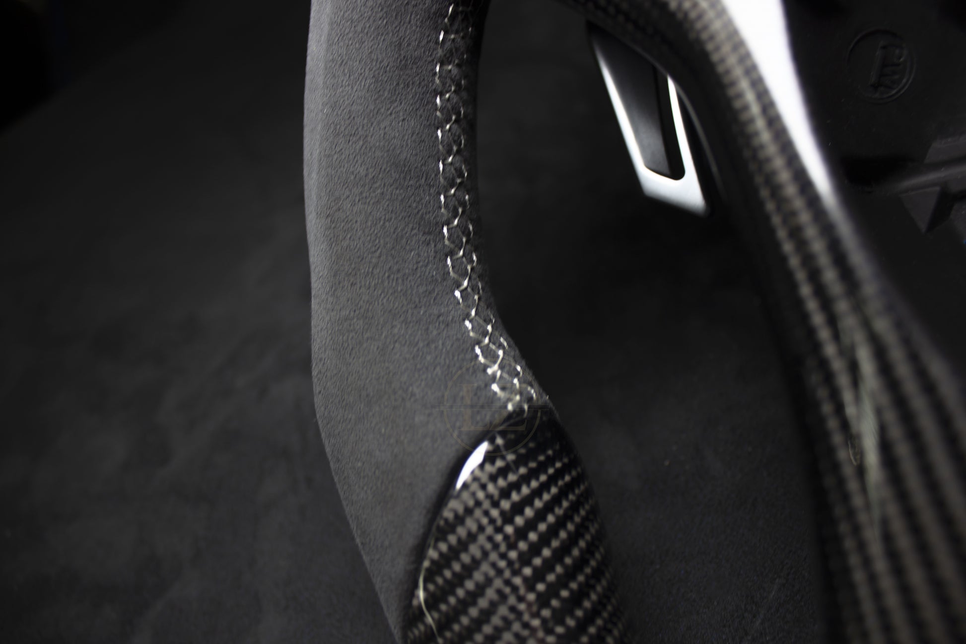 BMW E8X/E9X Carbon/Alcantara LED Ratt Hvite Detaljer - LZ-Customs