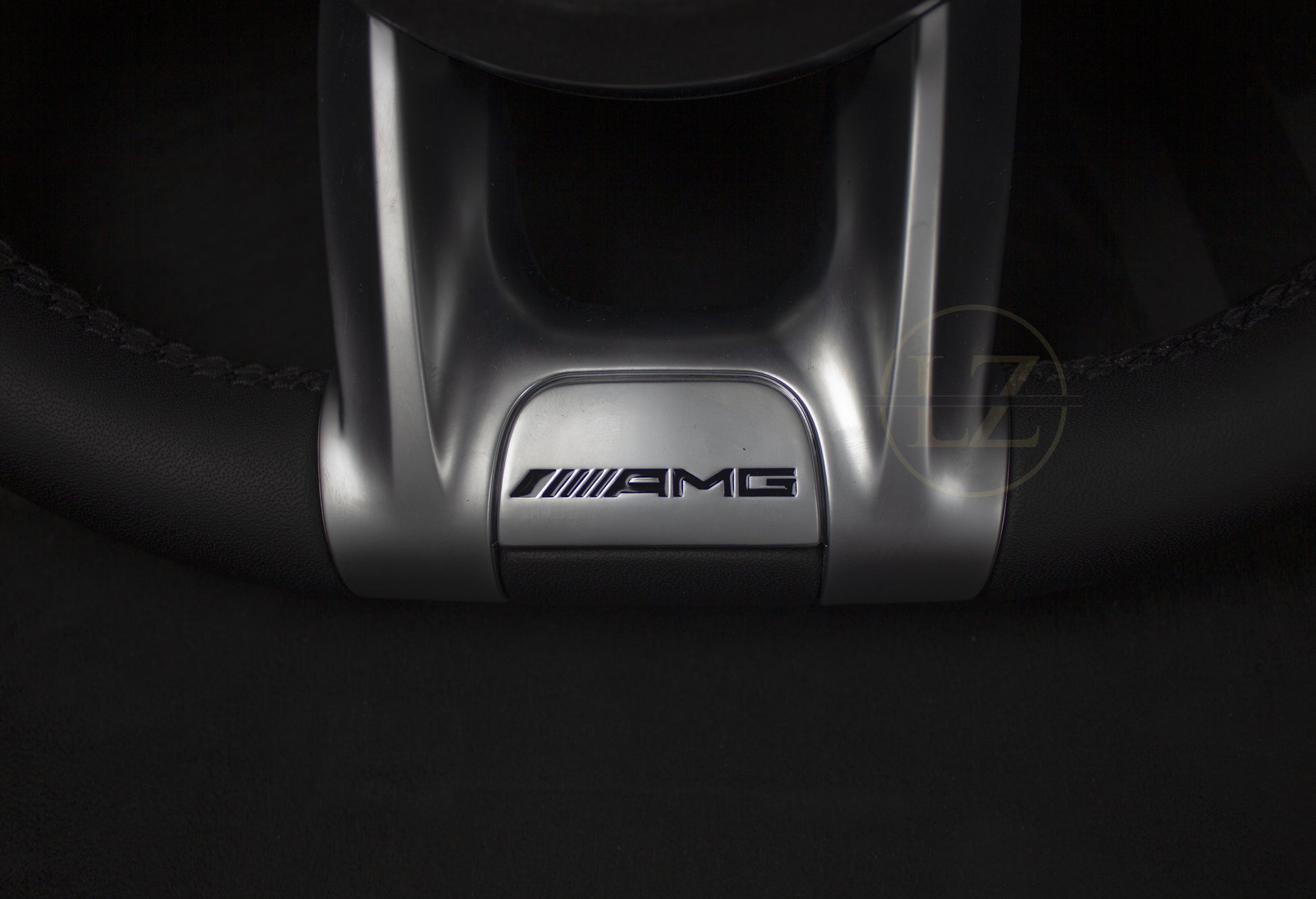 Mercedes-Benz C63 AMG Alcantara/Skinn Blackout Ratt - LZ-Customs