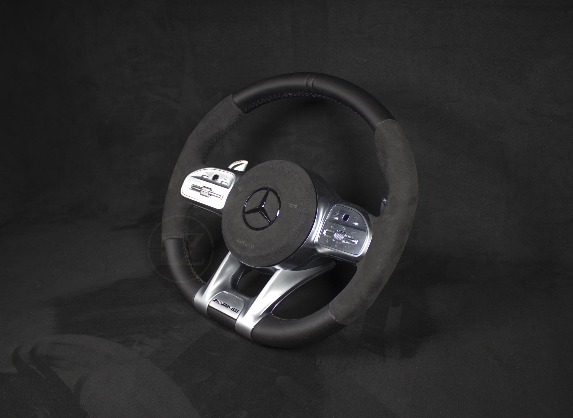 Mercedes-Benz C63 AMG Alcantara/Skinn Blackout Ratt - LZ-Customs