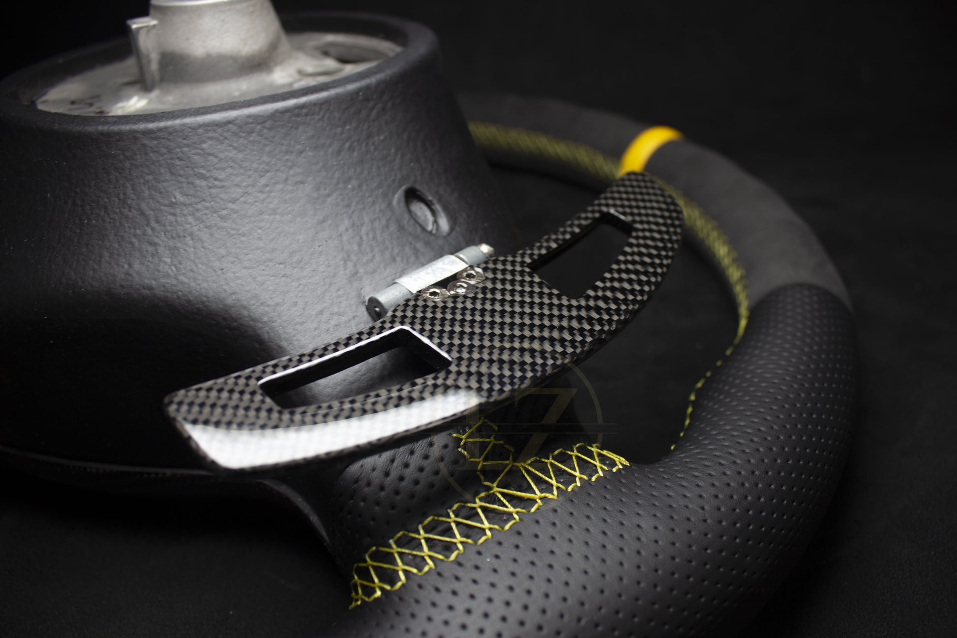 BMW E46 Skinn Ratt Gule Detaljer - LZ-Customs