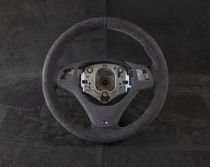 BMW E8X/E9X Alcantara Ratt - LZ-Customs