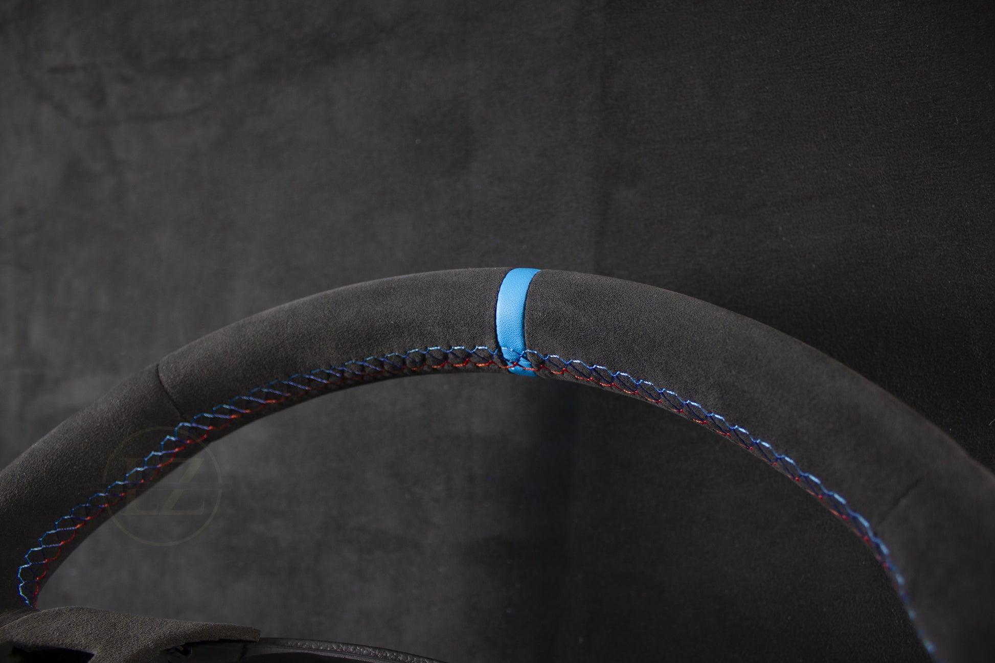 BMW E8X/E9X Alcantara Ratt, Blå Detaljer - LZ-Customs