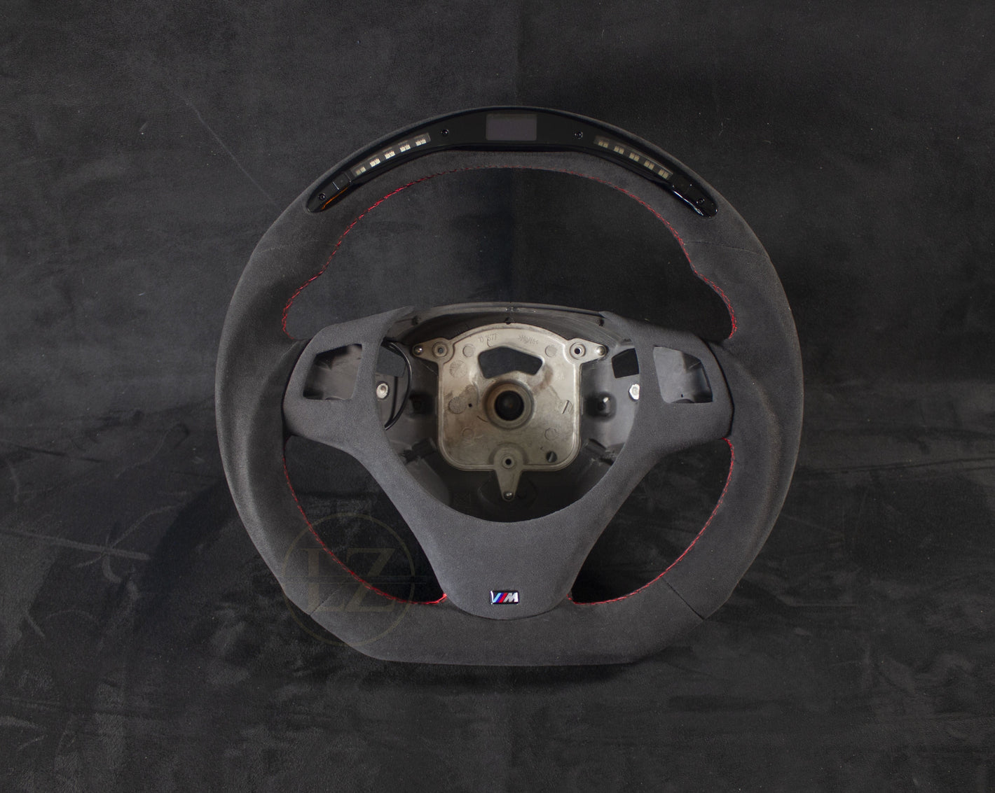 BMW E8X/E9X Alcantara LED Ratt Røde Detaljer - LZ-Customs