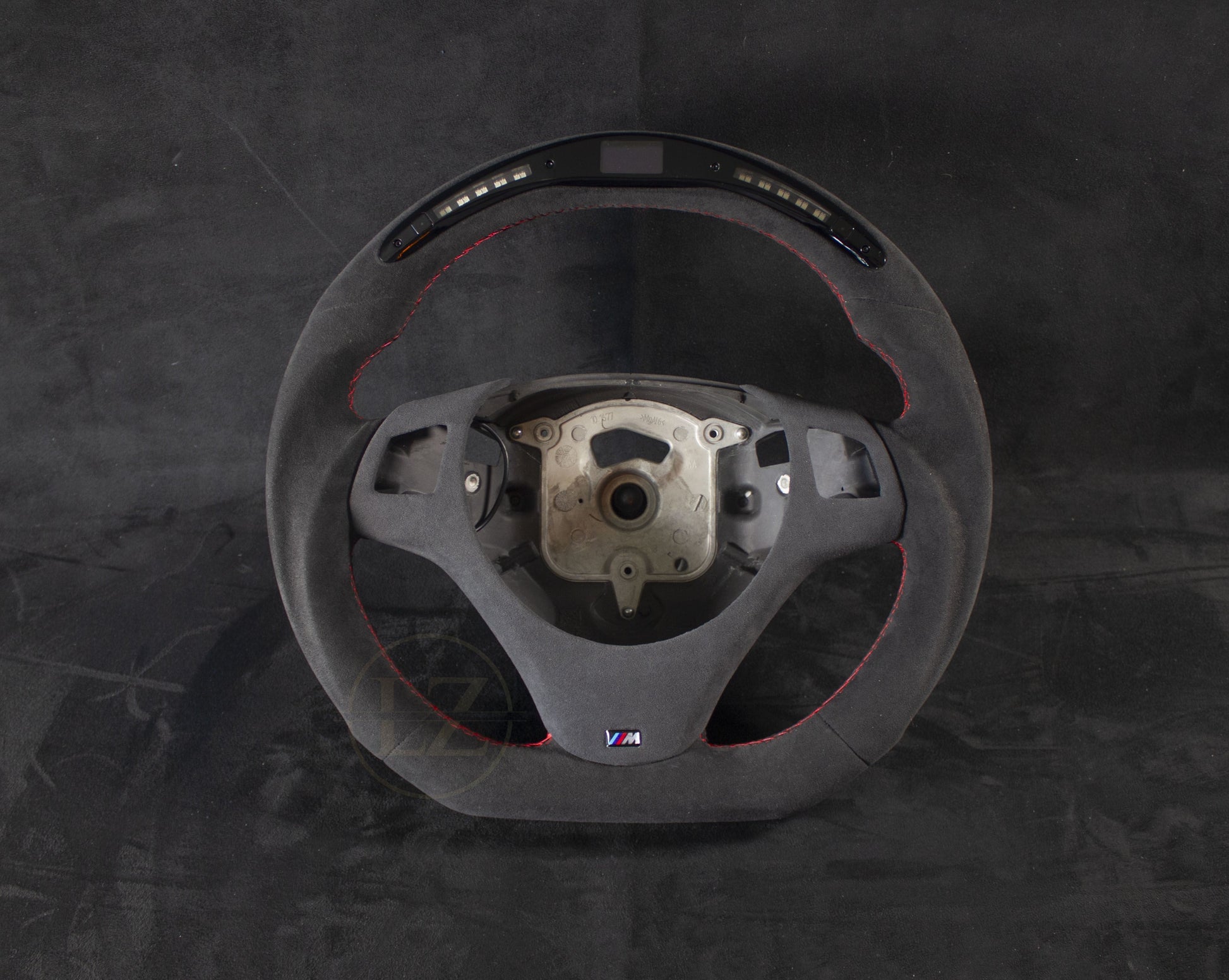 BMW E8X/E9X Alcantara LED Ratt Røde Detaljer - LZ-Customs