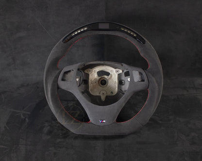 BMW E8X/E9X Alcantara LED Ratt Røde Detaljer - LZ-Customs