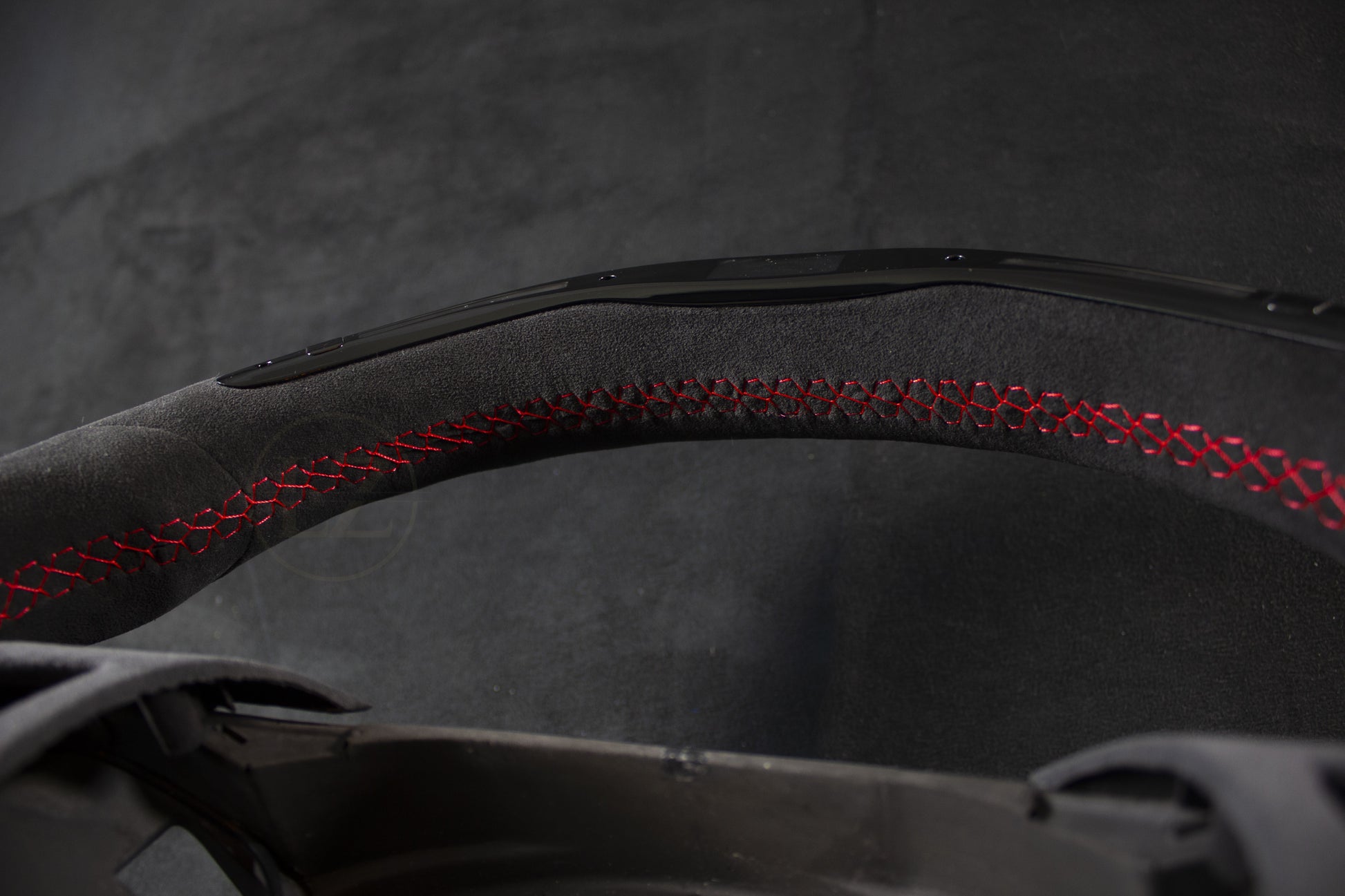 BMW E8X/E9X Alcantara LED Ratt Røde Detaljer - LZ-Customs