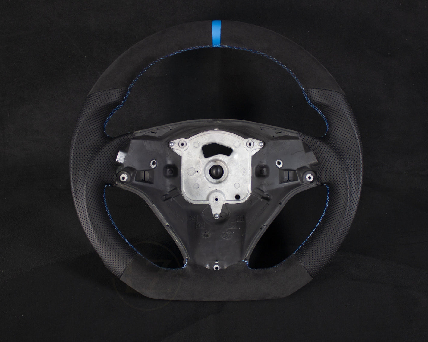BMW E8X/E9X Alcantara/Skinn Ratt, Blå Detaljer - LZ-Customs