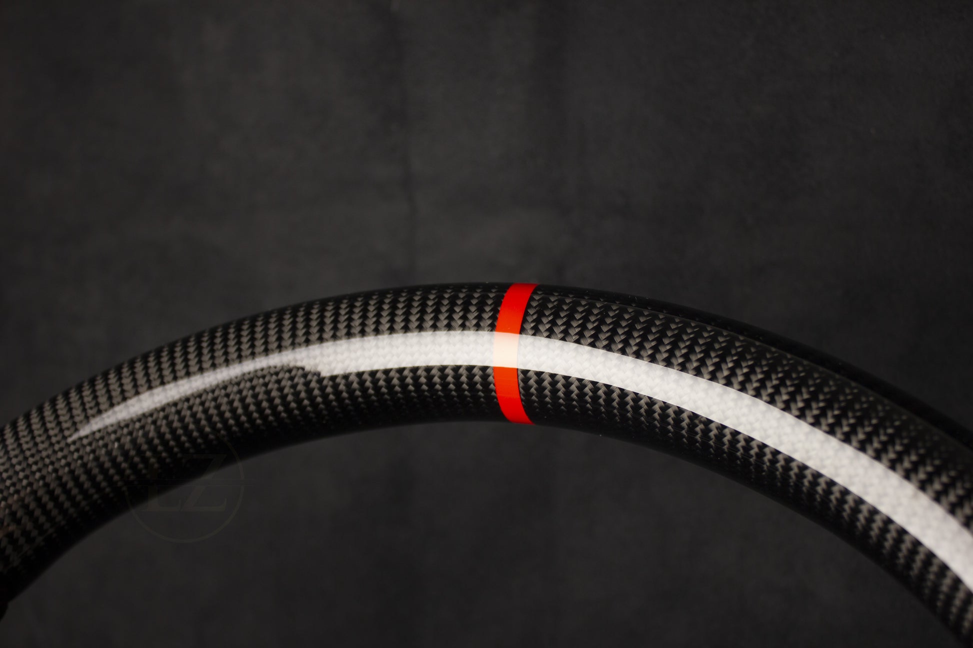 VOLKSWAGEN GOLF MK6 Alcantara/Carbon Ratt - LZ-Customs