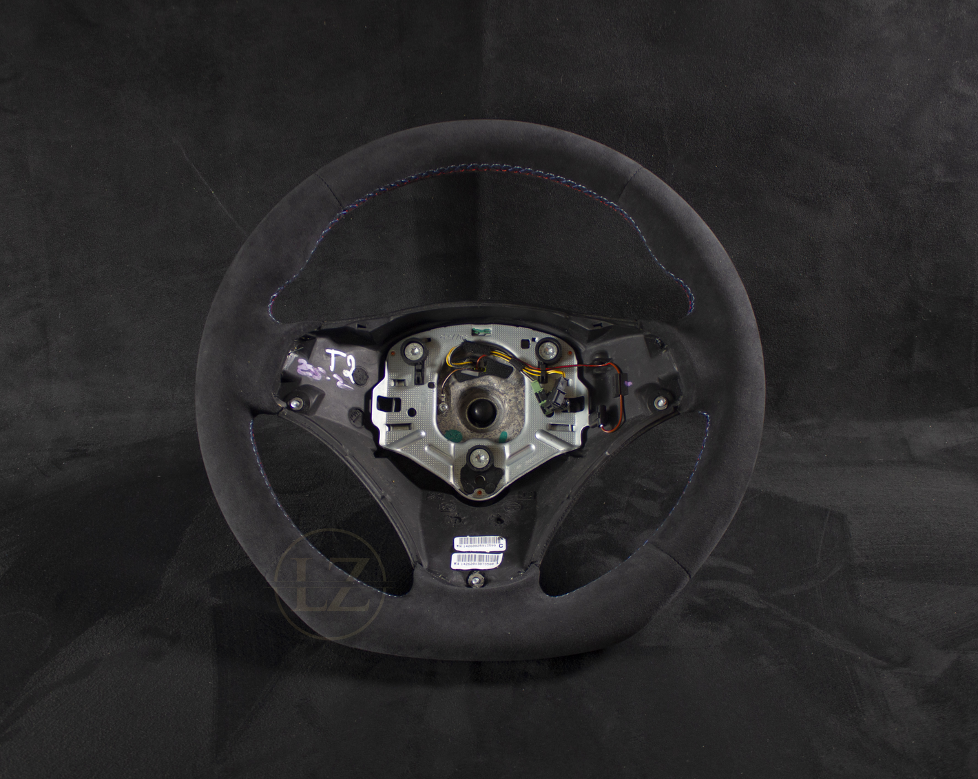 BMW E8X/E9X M-Performance Alcantara Ratt M-sømmer - LZ-Customs