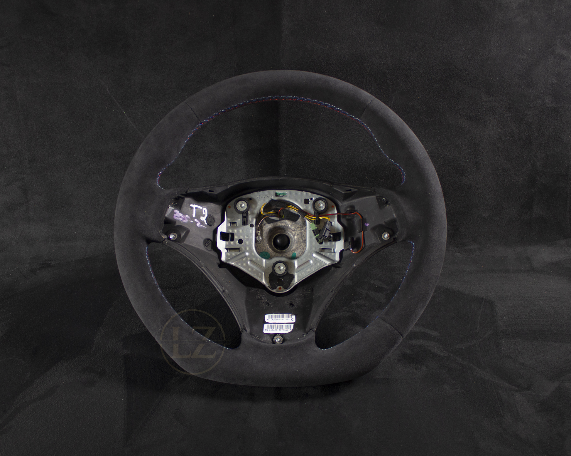 BMW E8X/E9X M-Performance Alcantara Ratt M-sømmer - LZ-Customs