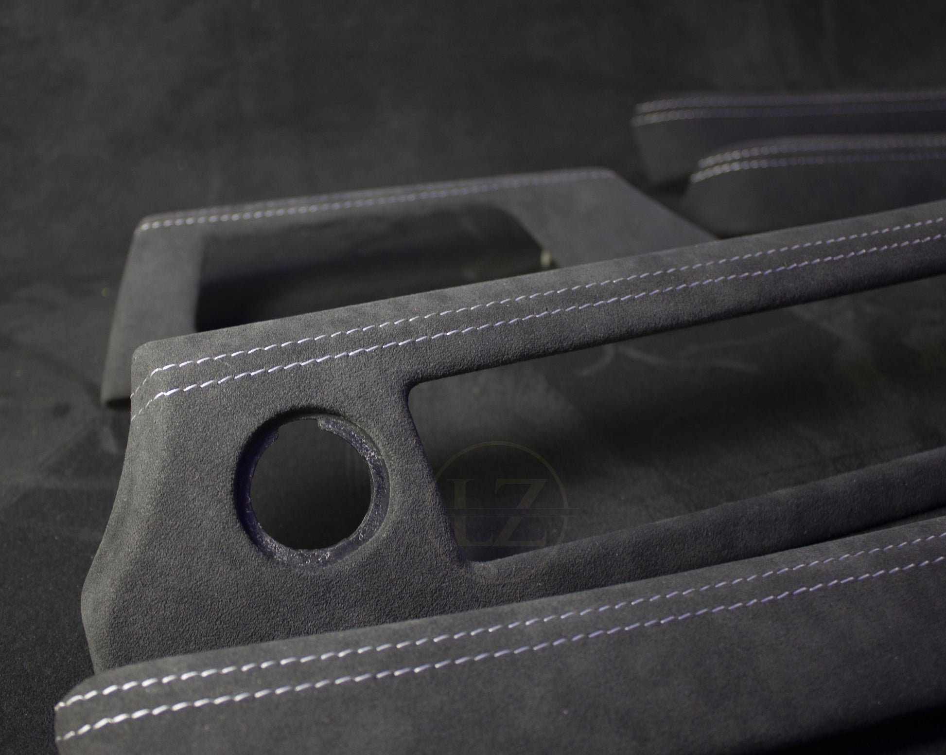 BMW E9X Alcantara Interiør Lister - LZ-Customs