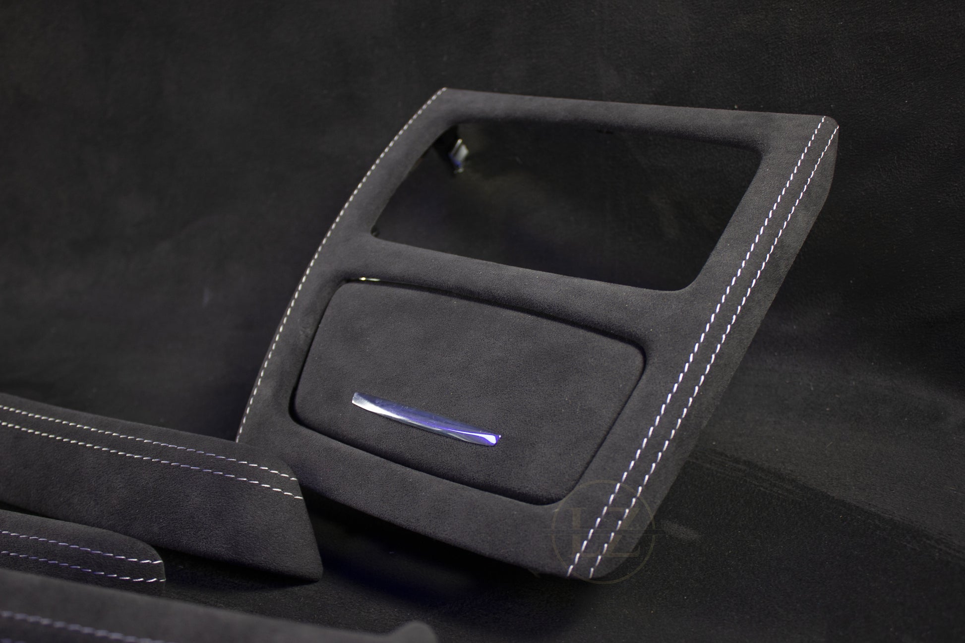 BMW E9X Alcantara Interiør Lister - LZ-Customs